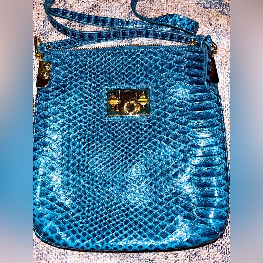 Gianni Bini Crossbody Purse